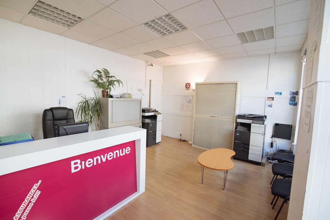 leader-assurence-mantes-bureau